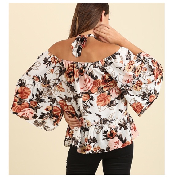 Secret Golden Flower Off Shoulder Top - Picture 5 of 6